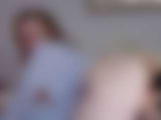 oopsallcurves's Live Sex Cam Show