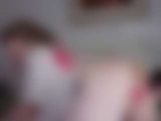 oopsallcurves's Live Sex Cam Show