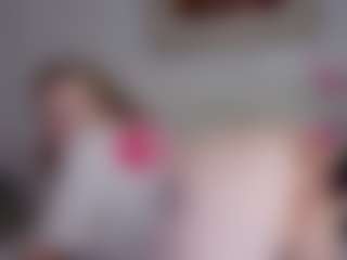 oopsallcurves's Live Sex Cam Show