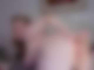 oopsallcurves's Live Sex Cam Show