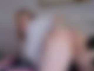 oopsallcurves's Live Sex Cam Show