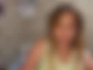 CarlenaTopete's Live Sex Cam Show