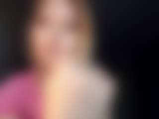 Spettacolo in cam dal vivo con Lana - Natural su Camsoda