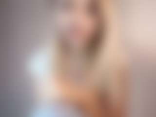 Lana's Live Sex Cam Show