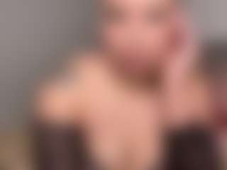 Live cam show with BIG Tokyooo - Mask on Spunkpage