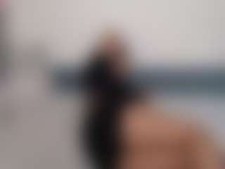 BIG Tokyooo's Live Sex Cam Show