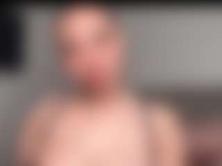 BIG Tokyooo's Live Sex Cam Show