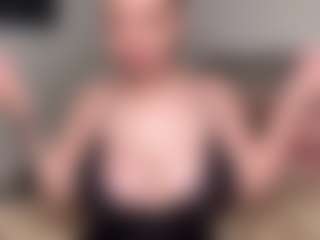 BIG Tokyooo's Live Sex Cam Show