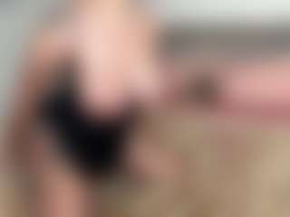 BIG Tokyooo's Live Sex Cam Show