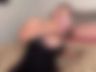 BIG Tokyooo's Live Sex Cam Show