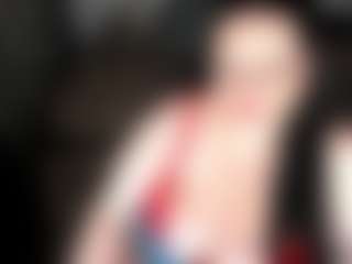 Live cam show with SweetCharlotte - Living Room on Streamer API