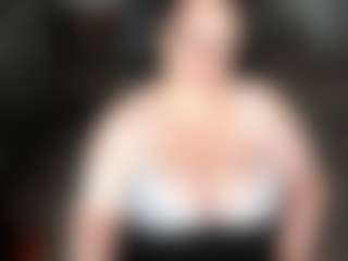 Live cam show with SweetCharlotte - Thong on Soda Cam