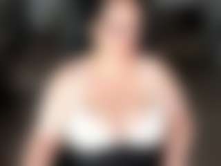 SweetCharlotte's Live Sex Cam Show