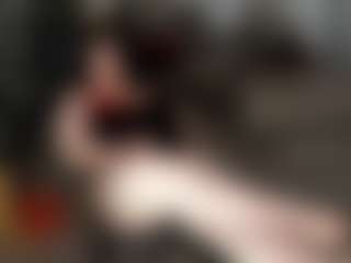 Live cam show with SweetCharlotte - Mature on pussylord.com