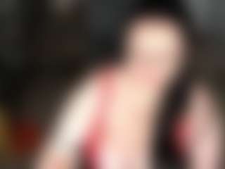 Live cam show with SweetCharlotte - Mature on Instabang