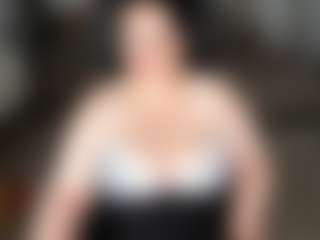 Live-camshow met SweetCharlotte - Mature op Camsoda