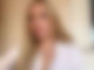 Live cam show with AlexiaDekenipp - Oil on Dolls Live