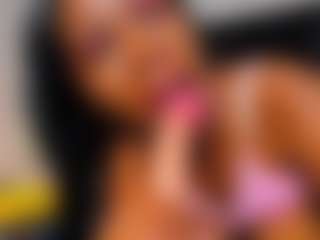 Show de cam en vivo con AliciaMoon-69 - Public en Camsoda