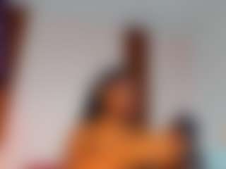 AliciaMoon-69's Live Sex Cam Show
