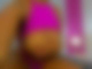 AliciaMoon-69's Live Sex Cam Show
