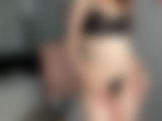 Aria-Belle's Live Sex Cam Show