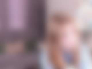 Live cam show with BenitaGalardi - Small Tits on xxxlivecams.org