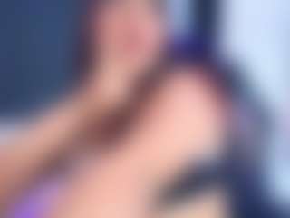 Live cam show with CherryCharlott - New Teen (18+) on xfollow cams