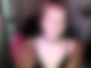 Live cam show with CristalNolli - Curly Hair on madthumbs