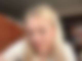 Live cam show with DennaDuerson - Twerk on livesuperchat.net