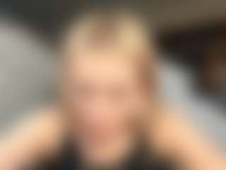 Live cam show with DennaDuerson - Blonde Hair Amateur on Camsoda