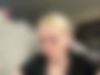 Live cam show with DennaDuerson - Athletic Public on Cam Slut