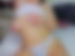EmmaXKlain's Live Sex Cam Show