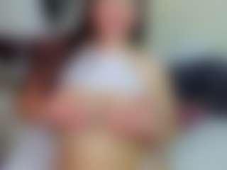 Live cam show with EmmaXKlain - New Spank on Hubzter Live