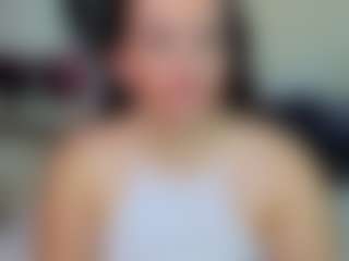Live cam show with EmmaXKlain - BBW on fuklive.com