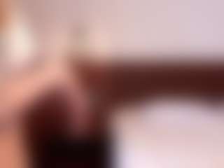 Live cam show with hella-pretty - Camel Toe on Camsoda