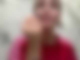 Spettacolo in cam dal vivo con KeshaCockram - Full Nudity su Camsoda