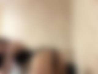 LakishaGuin's Live Sex Cam Show
