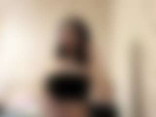 LakishaGuin's Live Sex Cam Show