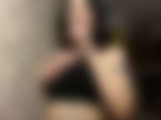 LakishaGuin's Live Sex Cam Show