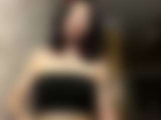 LakishaGuin's Live Sex Cam Show
