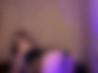 LakishaGuin's Live Sex Cam Show