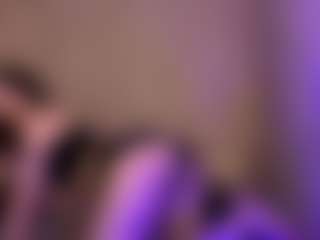 LakishaGuin's Live Sex Cam Show