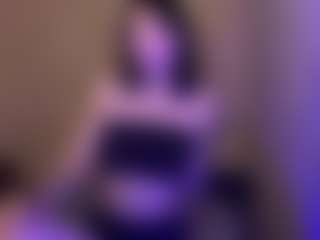 LakishaGuin's Live Sex Cam Show
