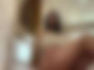 Live cam show with LakishaGuin - Thin on Fling VIP Chat