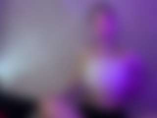 LakishaGuin's Live Sex Cam Show