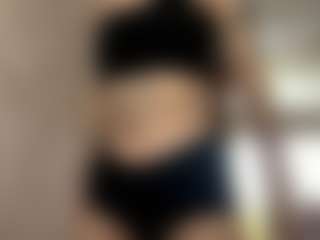 LakishaGuin's Live Sex Cam Show
