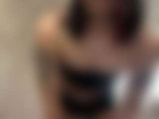 LakishaGuin's Live Sex Cam Show