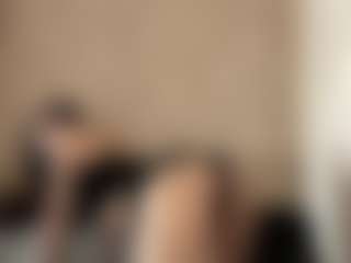 LakishaGuin's Live Sex Cam Show