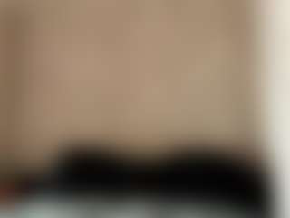 LakishaGuin's Live Sex Cam Show