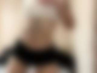 LakishaGuin's Live Sex Cam Show